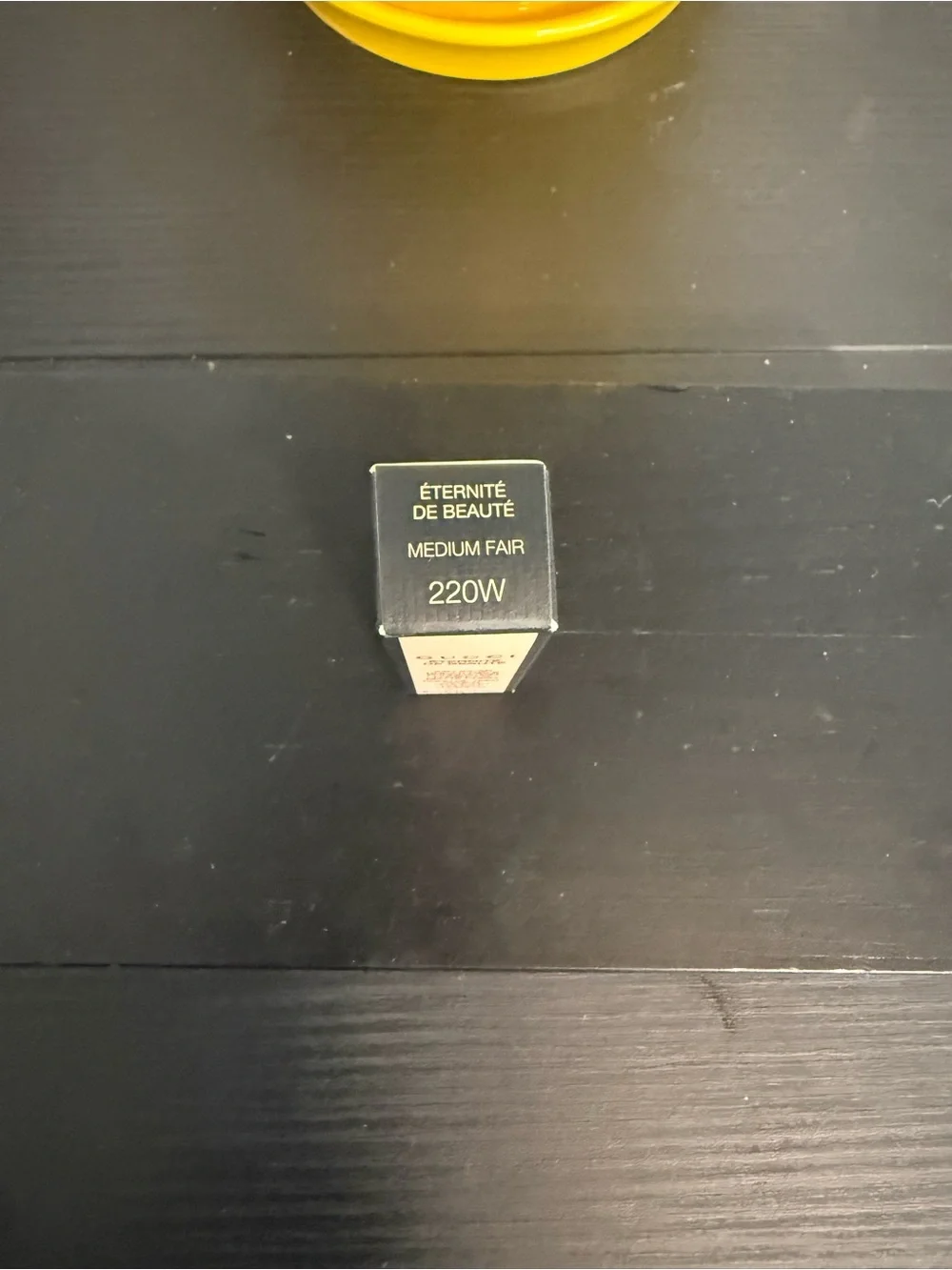 Gucci Foundation 220W - 5ml‎